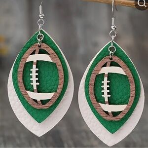 NWT GREEN EARRINGS chic SPORTY LEAF shape FOOTBALL @5